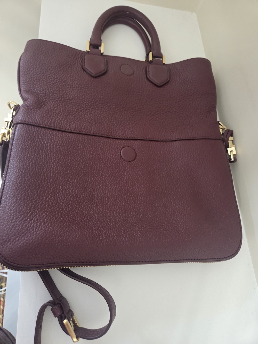 Tory Burch Pebbled Leather Robinson Foldover Messenger Crossbody In Burgundy - Picture 5 of 11